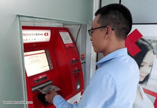 Các bước đăng ký vay tiền qua thẻ ATM Techcombank